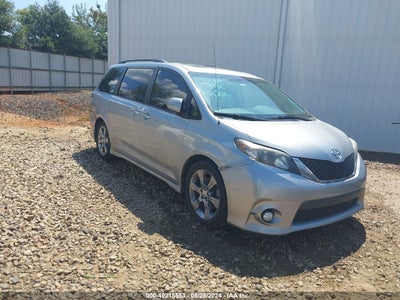 TOYOTA SIENNA 2014