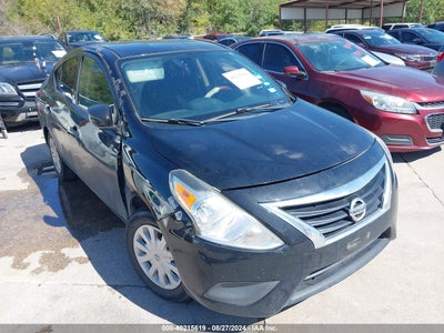 NISSAN VERSA 2016