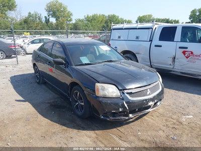 MITSUBISHI GALANT 2012