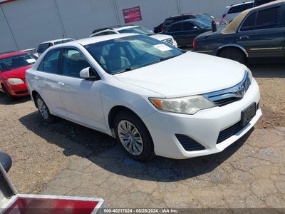 TOYOTA CAMRY 2014