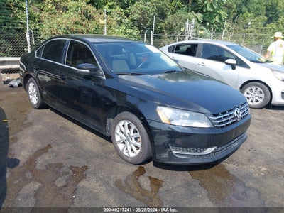 VOLKSWAGEN PASSAT 2014