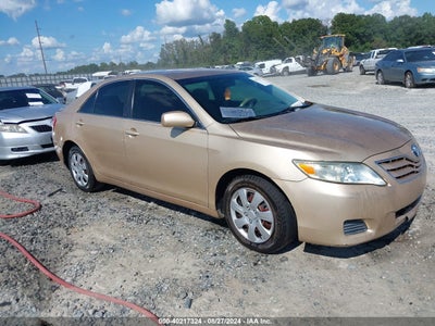 TOYOTA CAMRY 2011