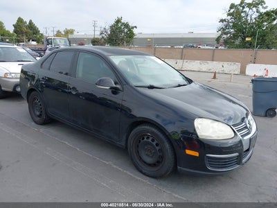 VOLKSWAGEN JETTA S 2010