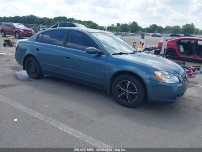 NISSAN ALTIMA 2002