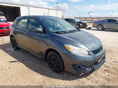 TOYOTA MATRIX 2010