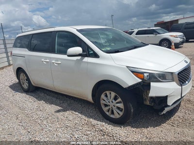 KIA SEDONA 2016