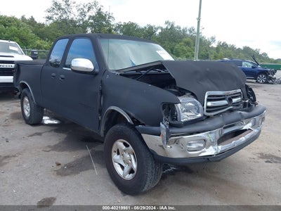 TOYOTA TUNDRA 2001
