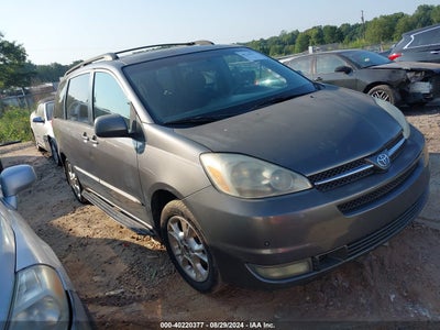 TOYOTA SIENNA 2004