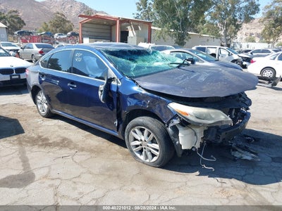 TOYOTA AVALON 2013