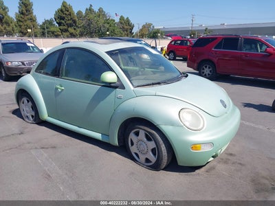 VOLKSWAGEN NEW BEETLE 2000