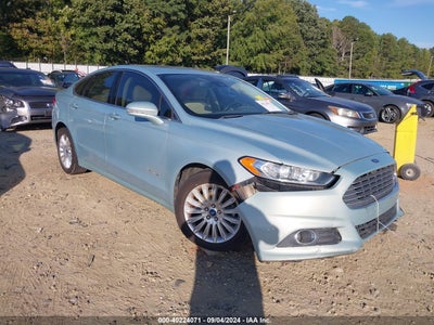 FORD FUSION HYBRID 2013