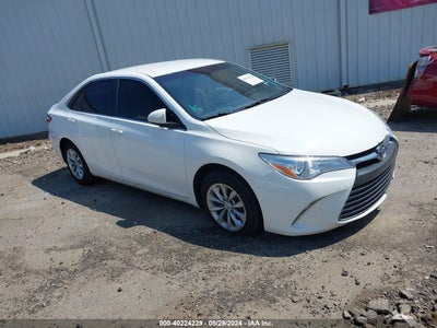 TOYOTA CAMRY 2017