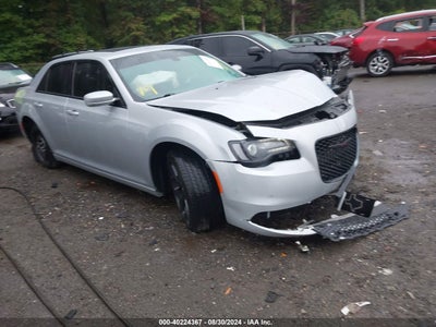 CHRYSLER 300 2021