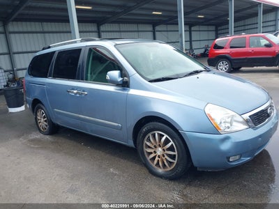 KIA SEDONA 2012