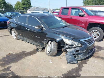 NISSAN ALTIMA 2015