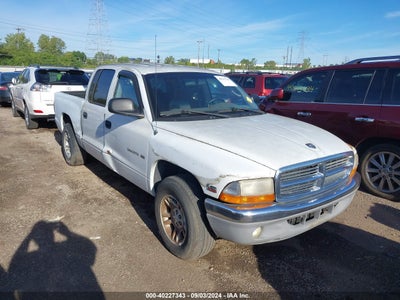 DODGE DAKOTA 2001