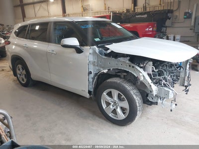 TOYOTA HIGHLANDER HYBRID 2023