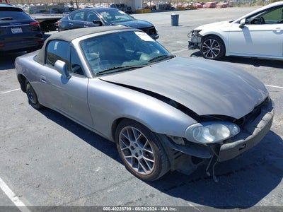 MAZDA MX-5 MIATA 2002