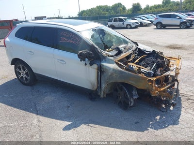 VOLVO XC60 2011