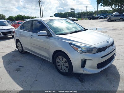 KIA RIO 2020