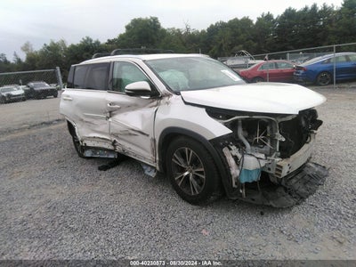 TOYOTA HIGHLANDER 2016