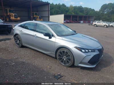 TOYOTA AVALON 2020