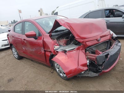 TOYOTA YARIS 2020