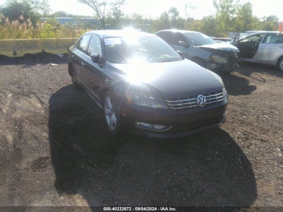 VOLKSWAGEN PASSAT 2014