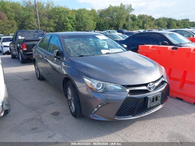 TOYOTA CAMRY 2016