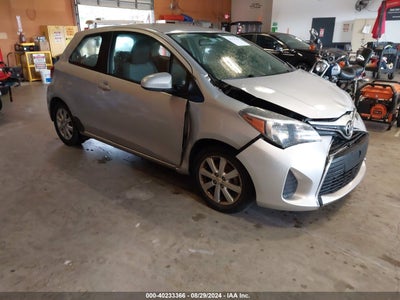 TOYOTA YARIS 2015