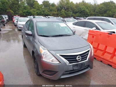 NISSAN VERSA 2016