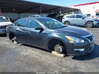 NISSAN ALTIMA 2015