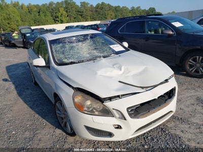 VOLVO S60 2011