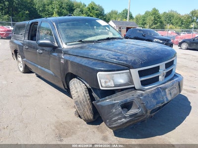 RAM DAKOTA 2011