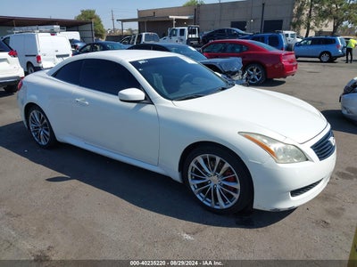 INFINITI G37 2009