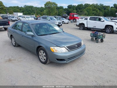 TOYOTA AVALON 2001