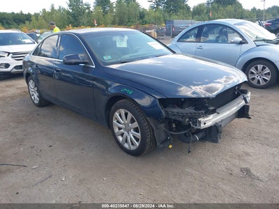 AUDI A4 2011