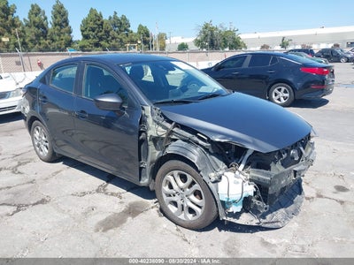 SCION SCION 2016