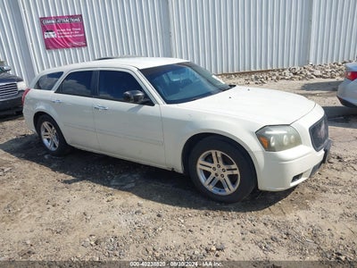 DODGE MAGNUM 2005