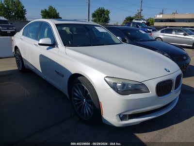 BMW 740I 2011