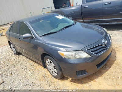 TOYOTA CAMRY 2010