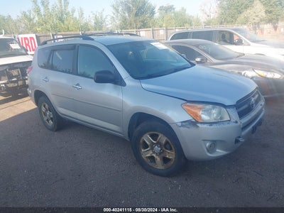 TOYOTA RAV4 2010