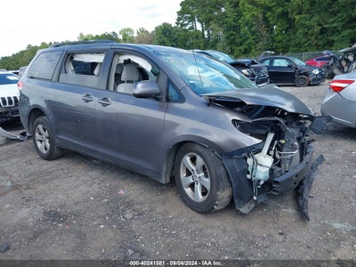 TOYOTA SIENNA 2011