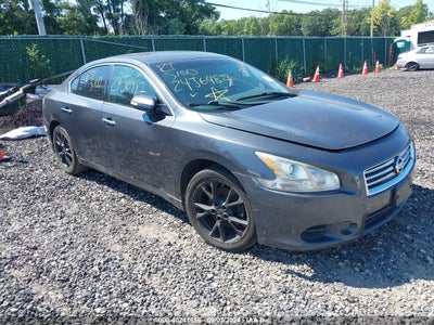NISSAN MAXIMA 2012