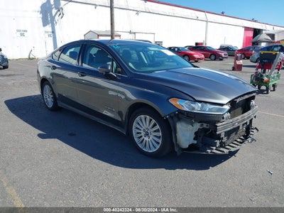 FORD FUSION HYBRID 2015