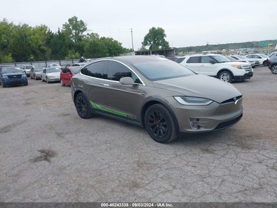 TESLA MODEL X 2016