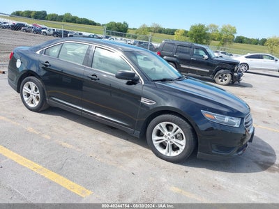 FORD TAURUS 2015