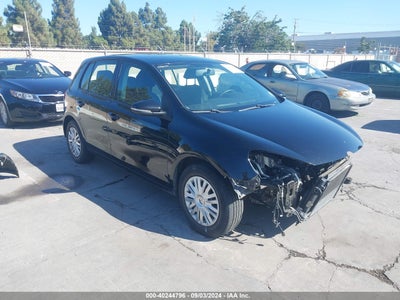 VOLKSWAGEN GOLF 2013
