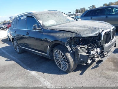 BMW X7 2023