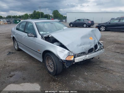 BMW 528IA 2000